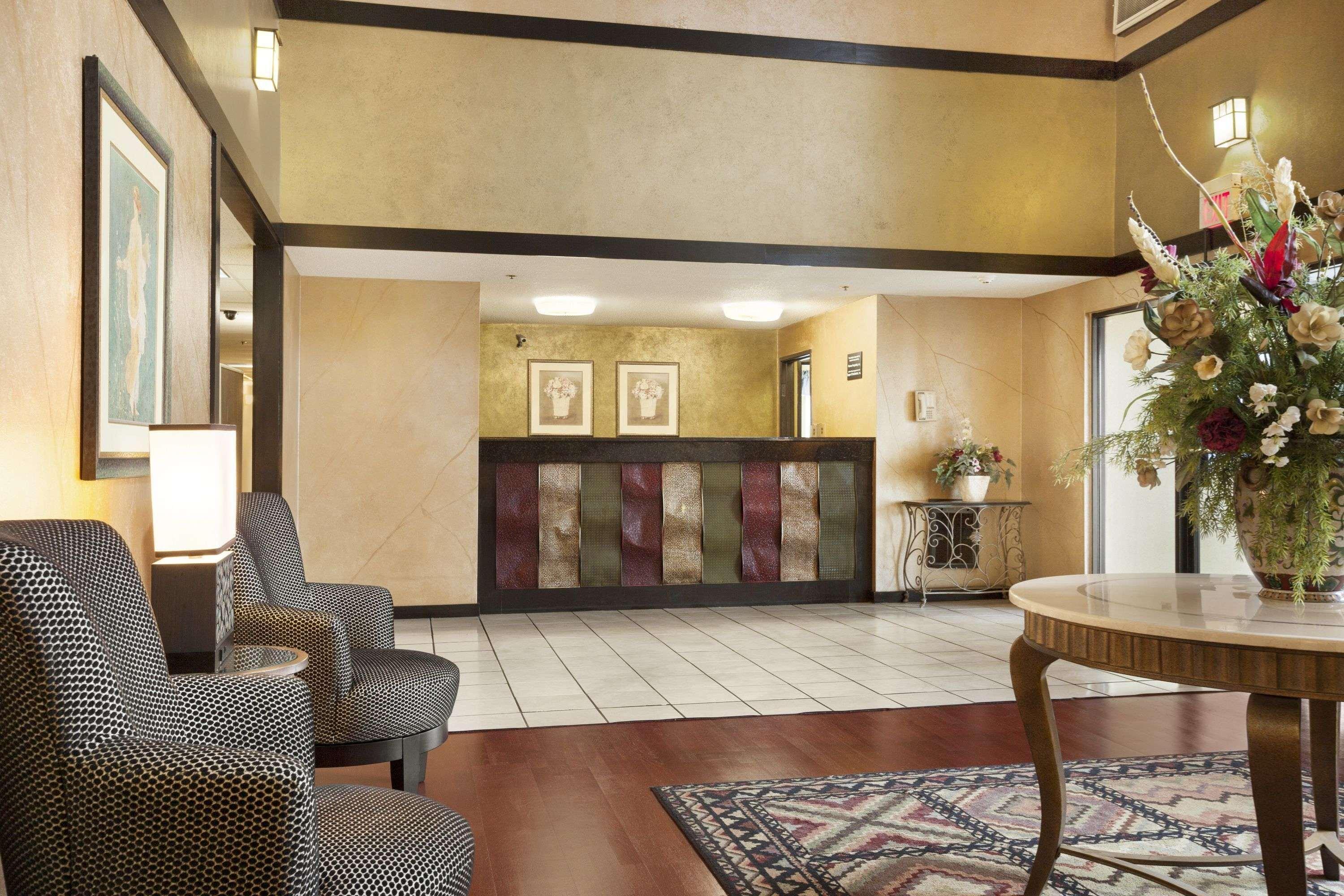 Super 8 By Wyndham Milwaukee Airport Otel Dış mekan fotoğraf